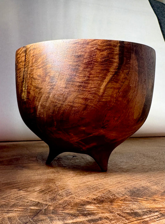 California Claro Walnut Bowl