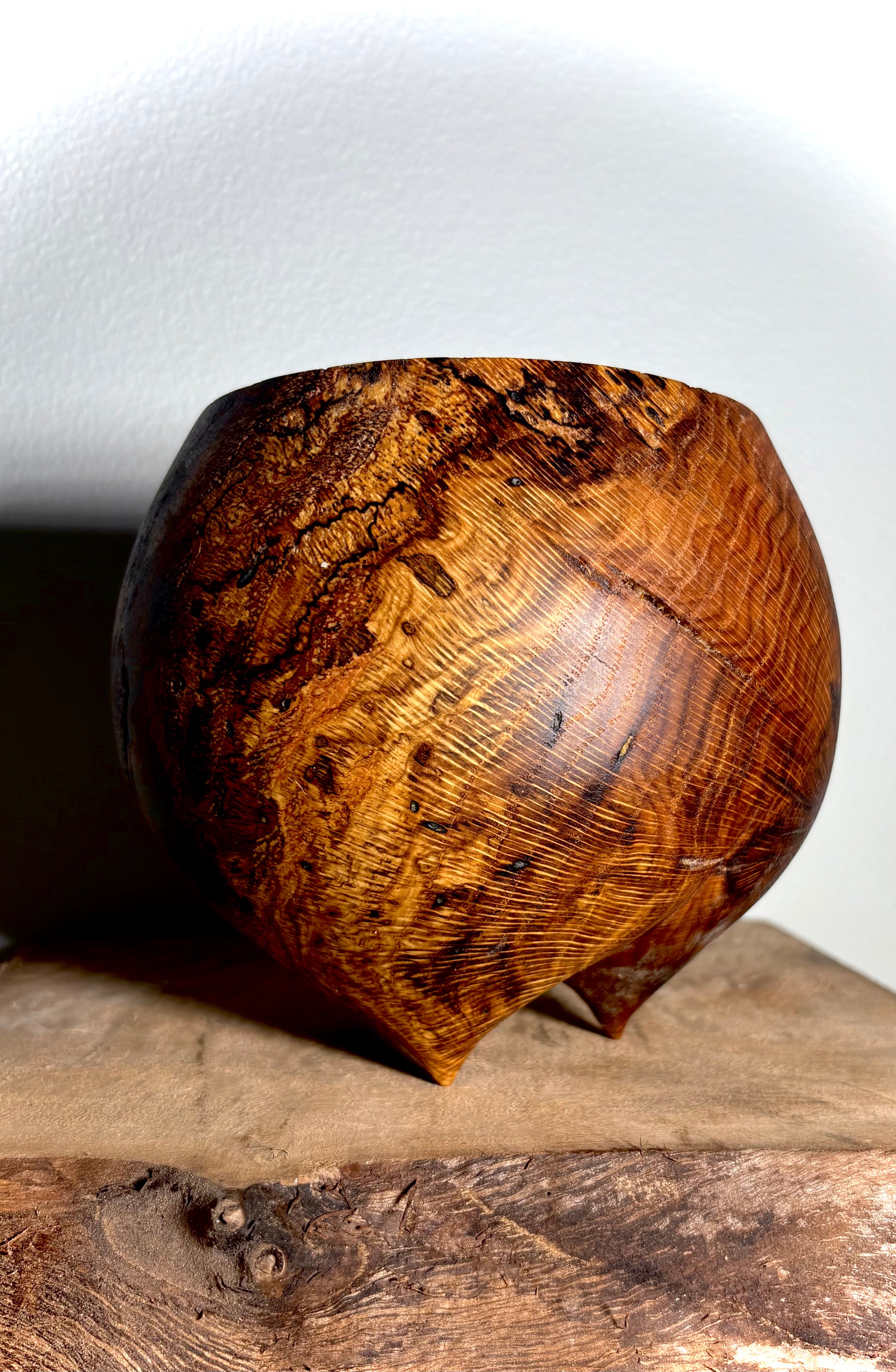 North Carolina Red Oak Burl Caldron-zoom-3