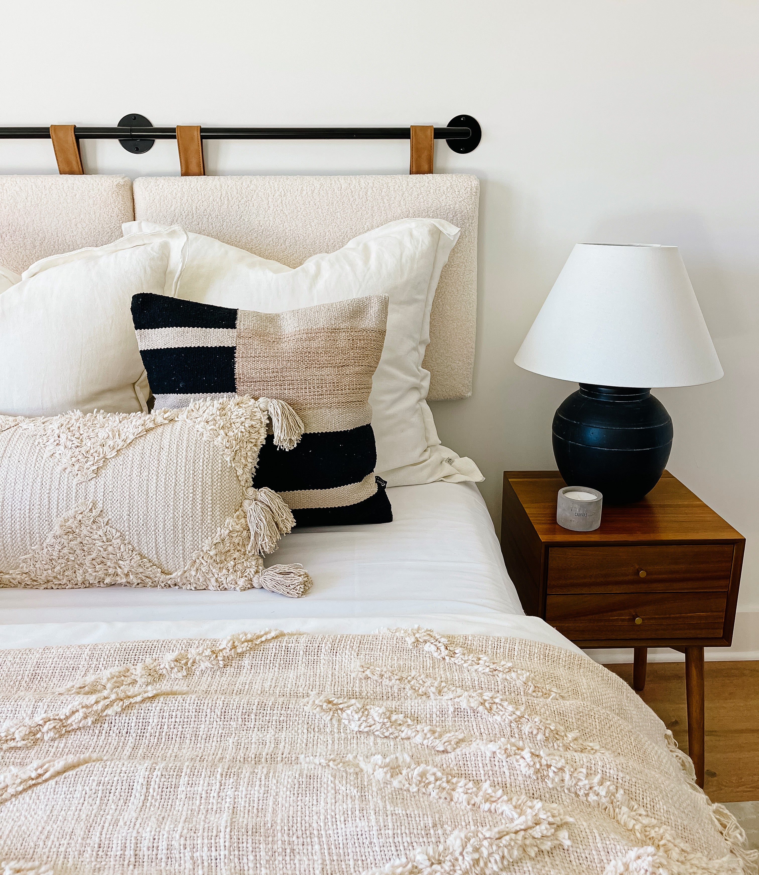 Maya Throw Blanket-zoom-3