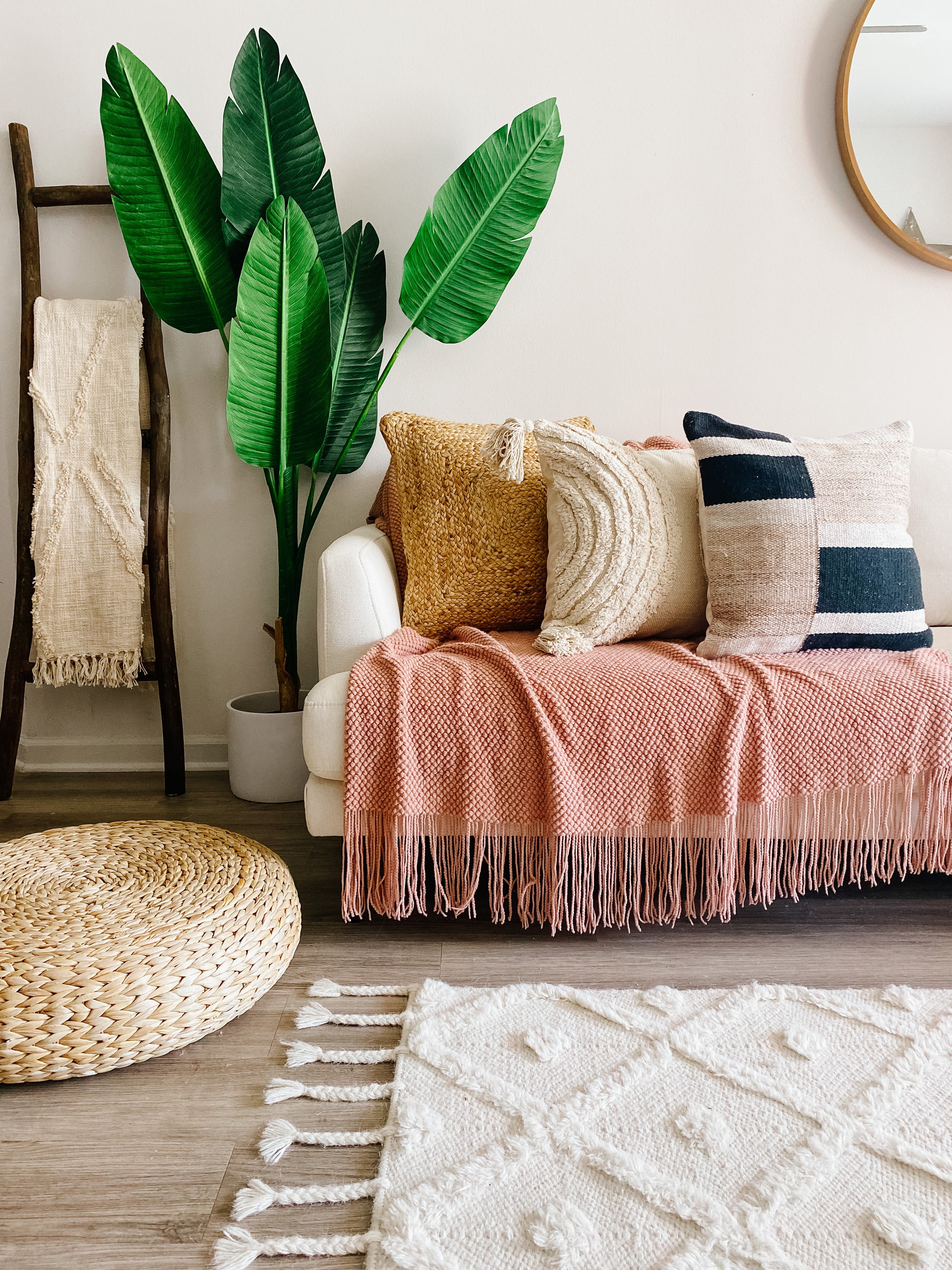 Calabasas Pillow Cover-zoom-5