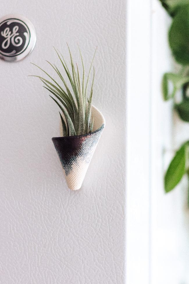 Mini Wall Planter Magnet-4