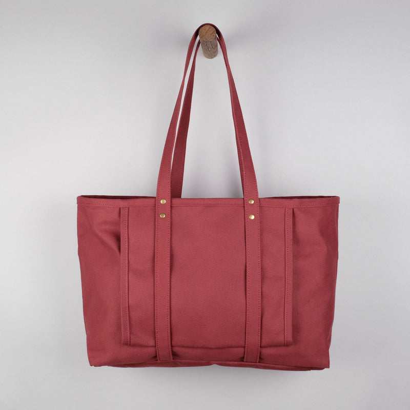 Beachwood Yoga Tote Bag in Auburn-zoom-