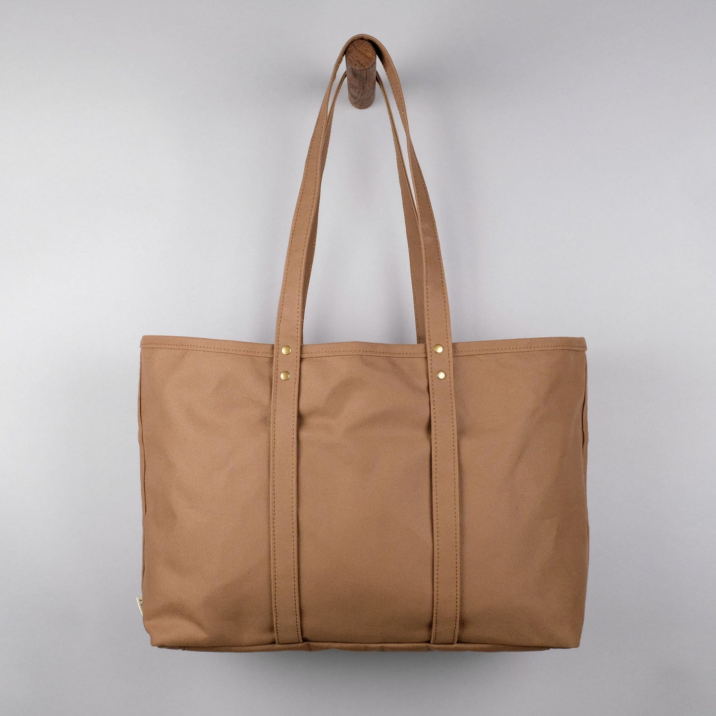 Beachwood Yoga Tote Bag in Tobacco