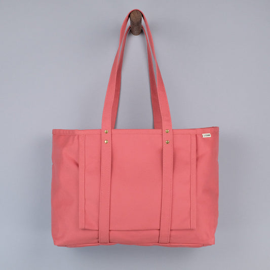 Beachwood Yoga Tote Bag in Nantucket Red