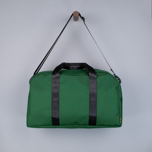 Bryant Medium Duffle Bag in Forest