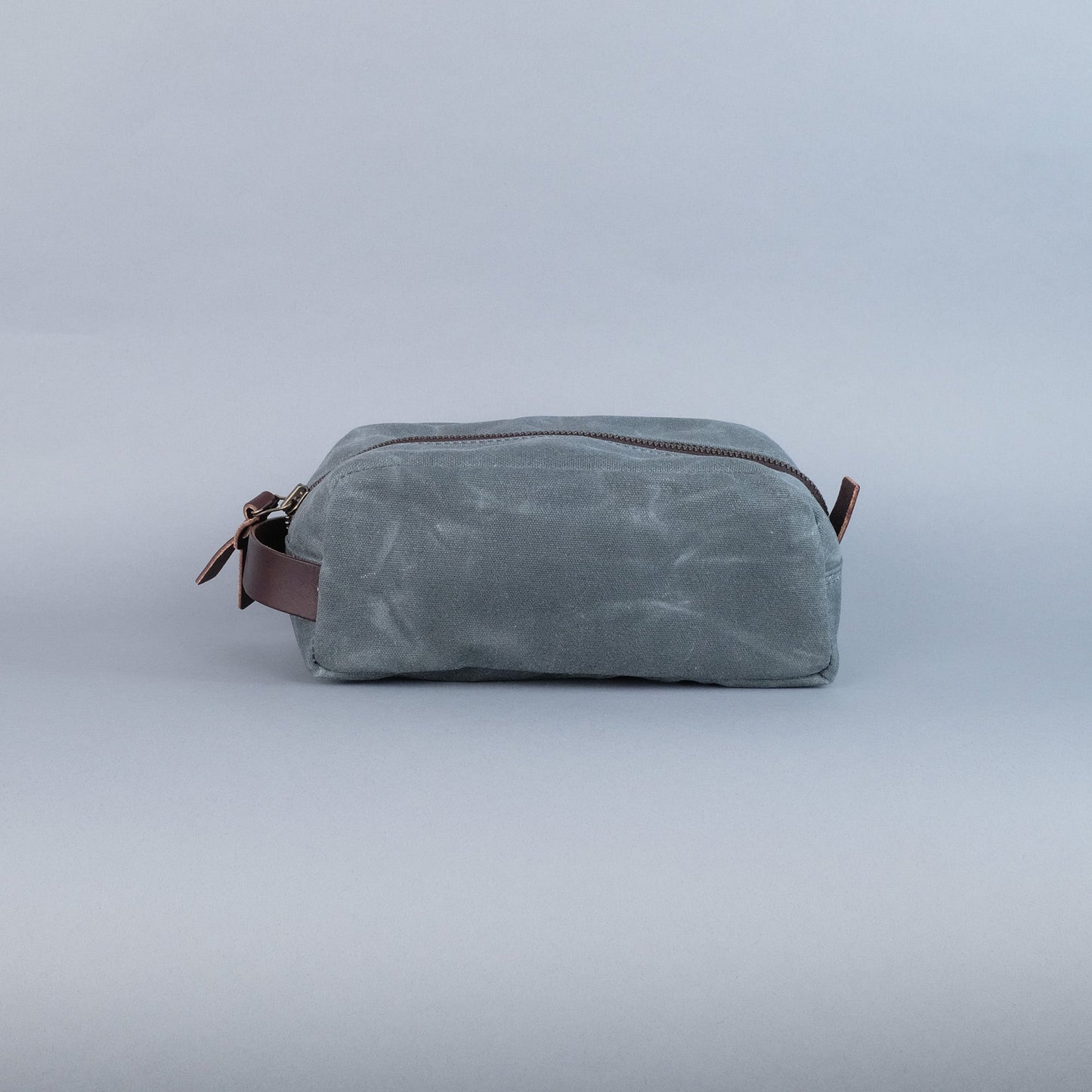 Clark Dopp Kit in Charcoal