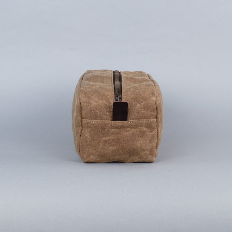 Clark Large Dopp Kit in Brush Brown-zoom-