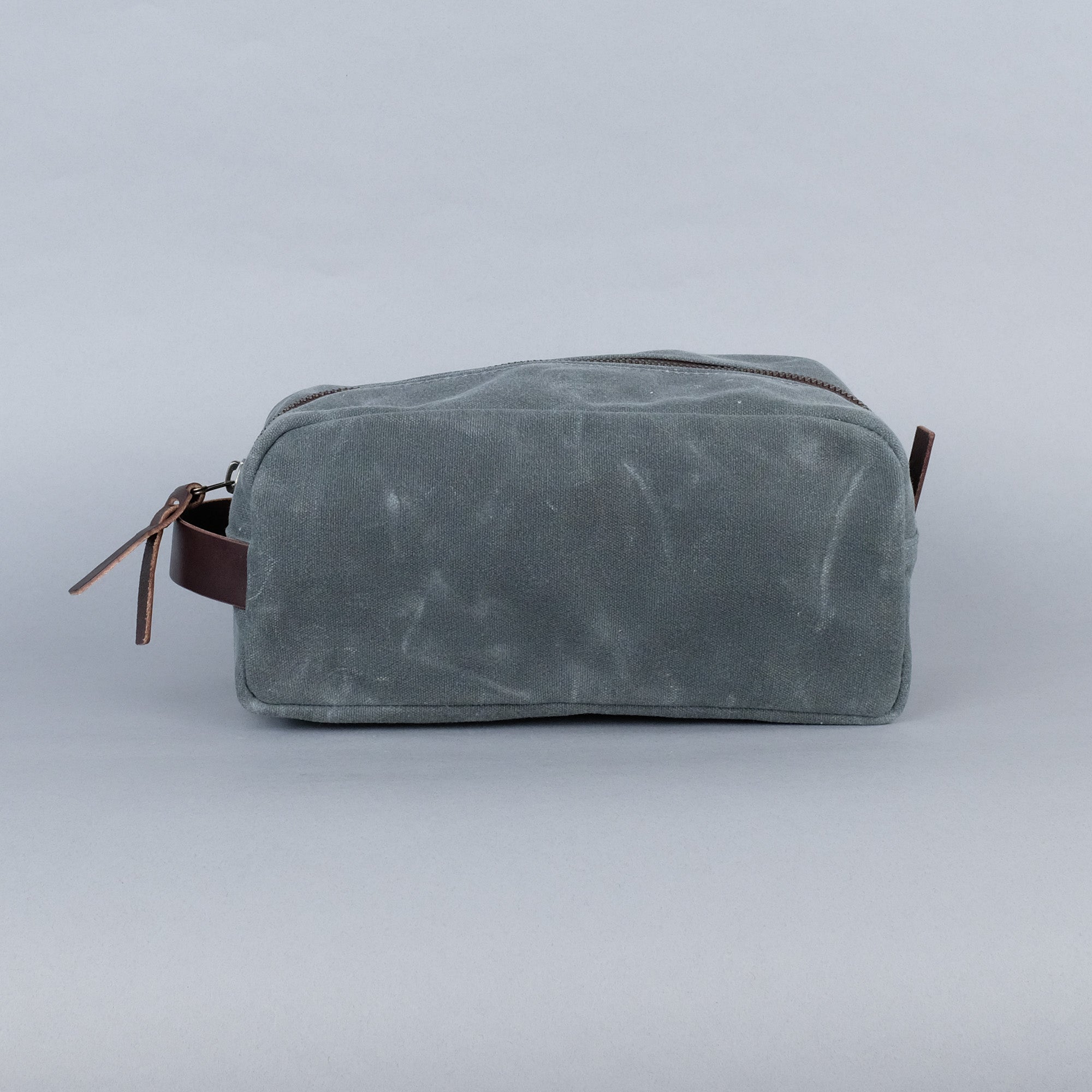 Clark Large Dopp Kit in Charcoal-zoom-3