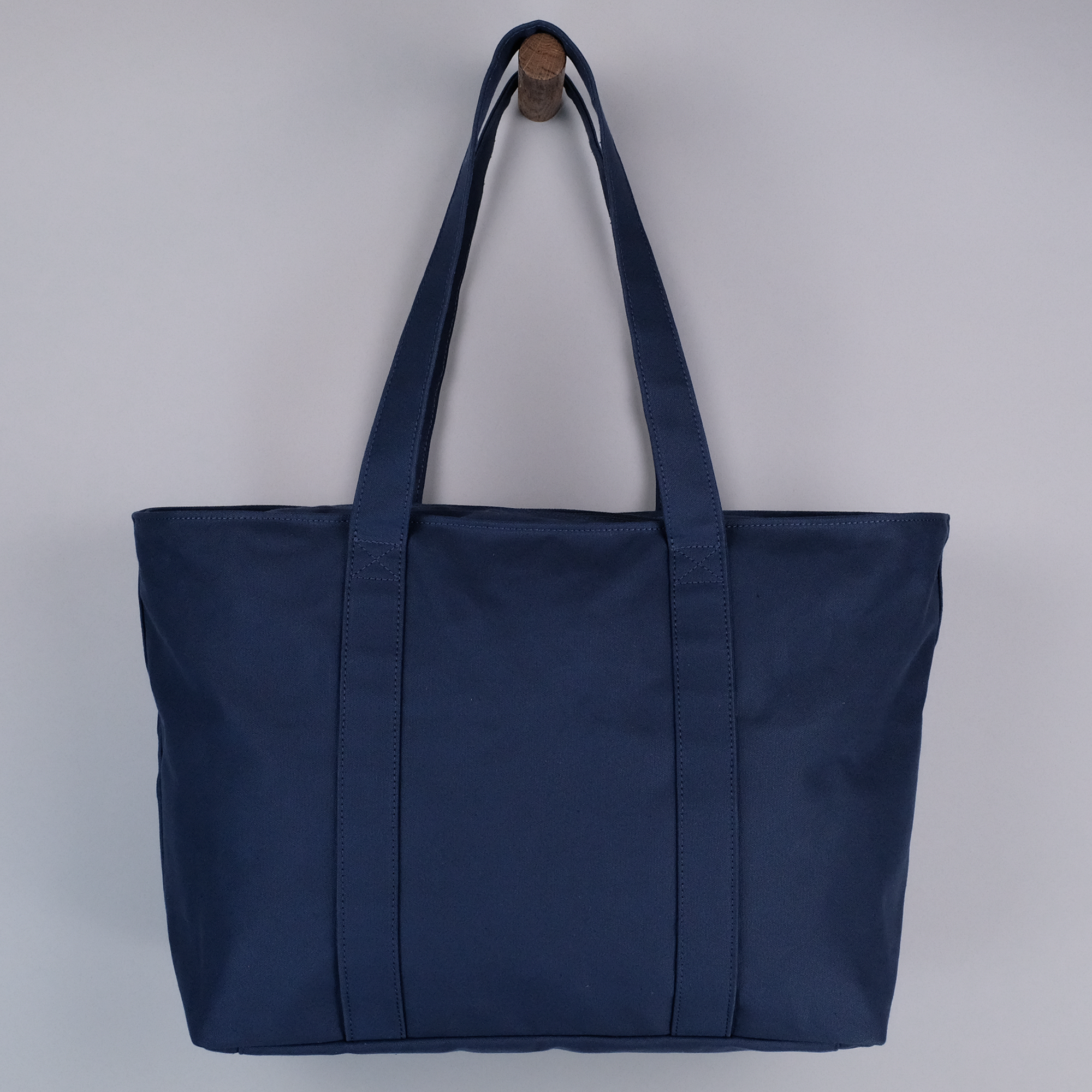 Elmwood Zip Tote in Navy