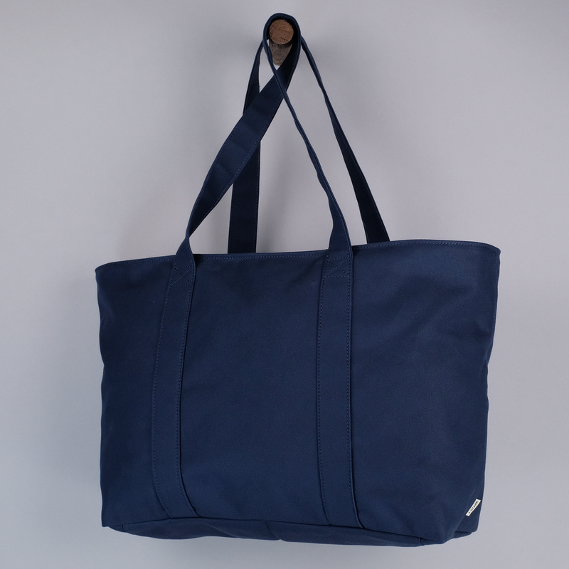 Elmwood Zip Tote in Navy-zoom-