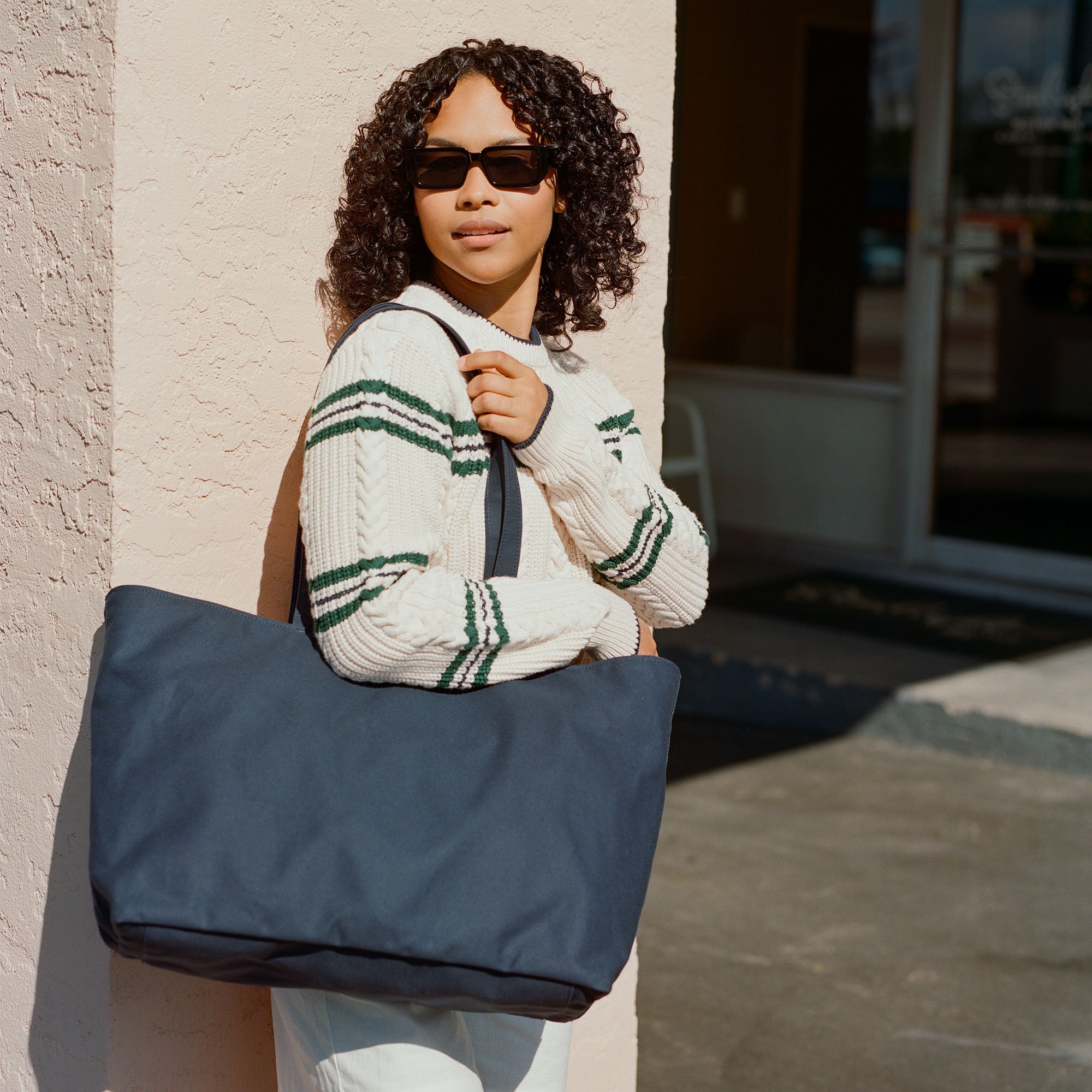 Elmwood Zip Tote in Navy-zoom-4