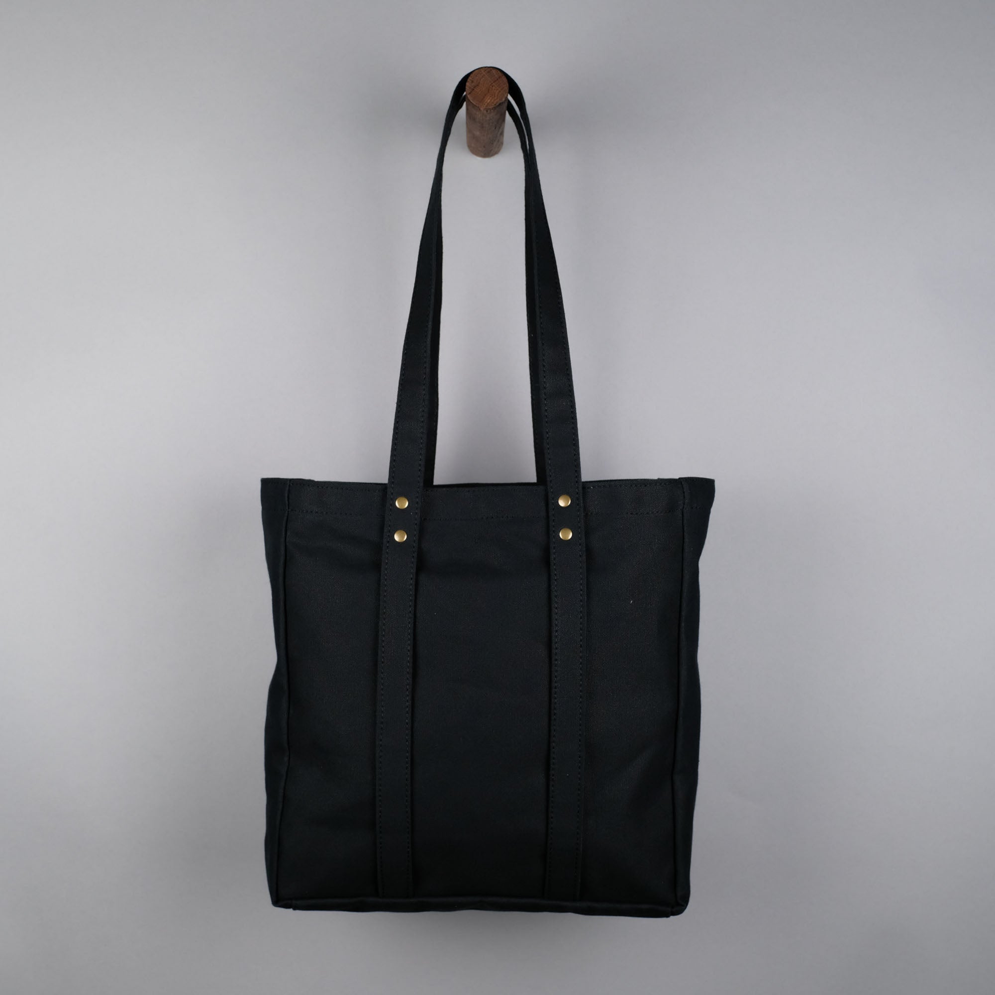 Franklin Tote Bag in Black-zoom-3
