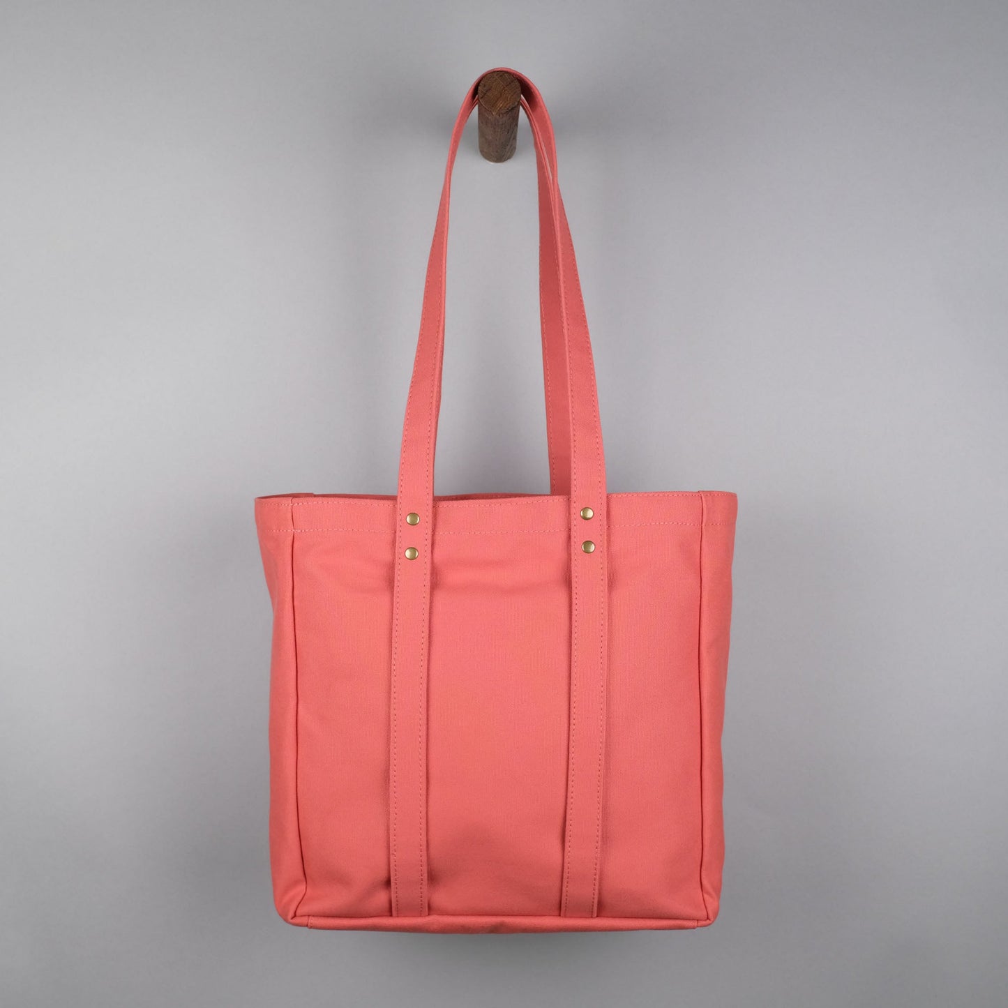 Franklin Tote Bag in Nantucket Red