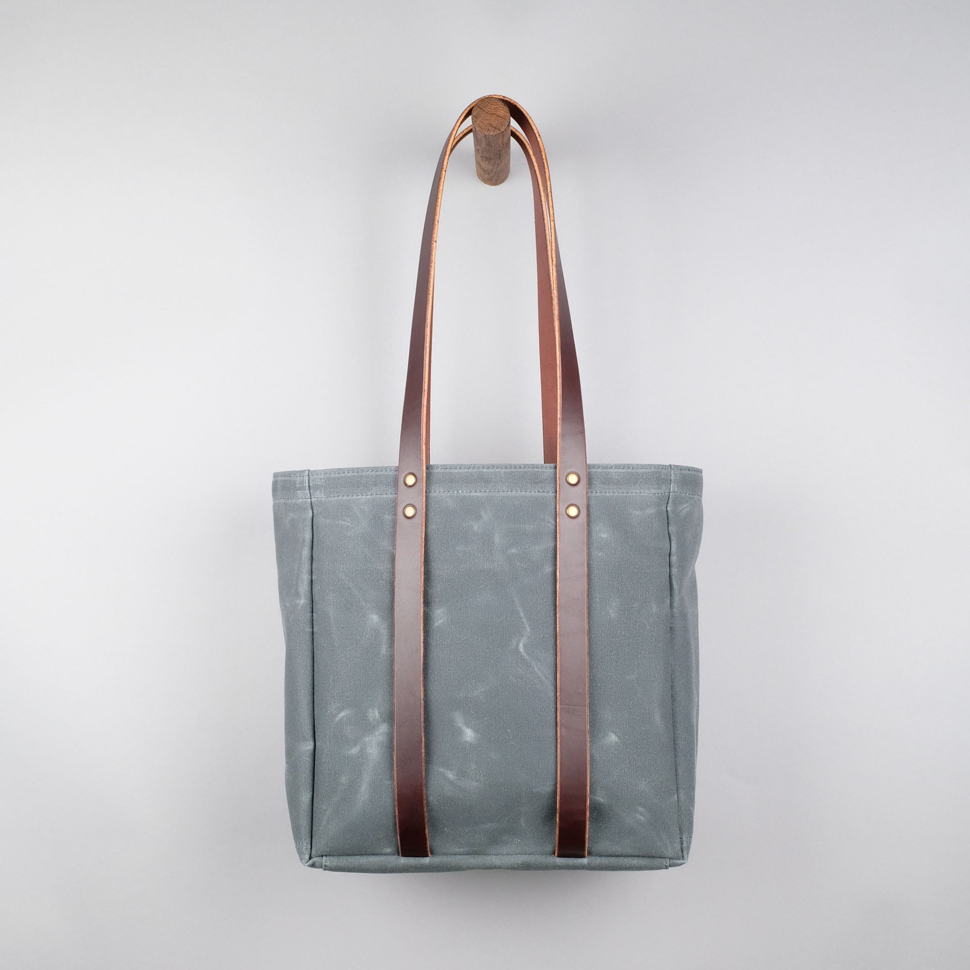 Franklin Tote Bag in Charcoal-zoom-3
