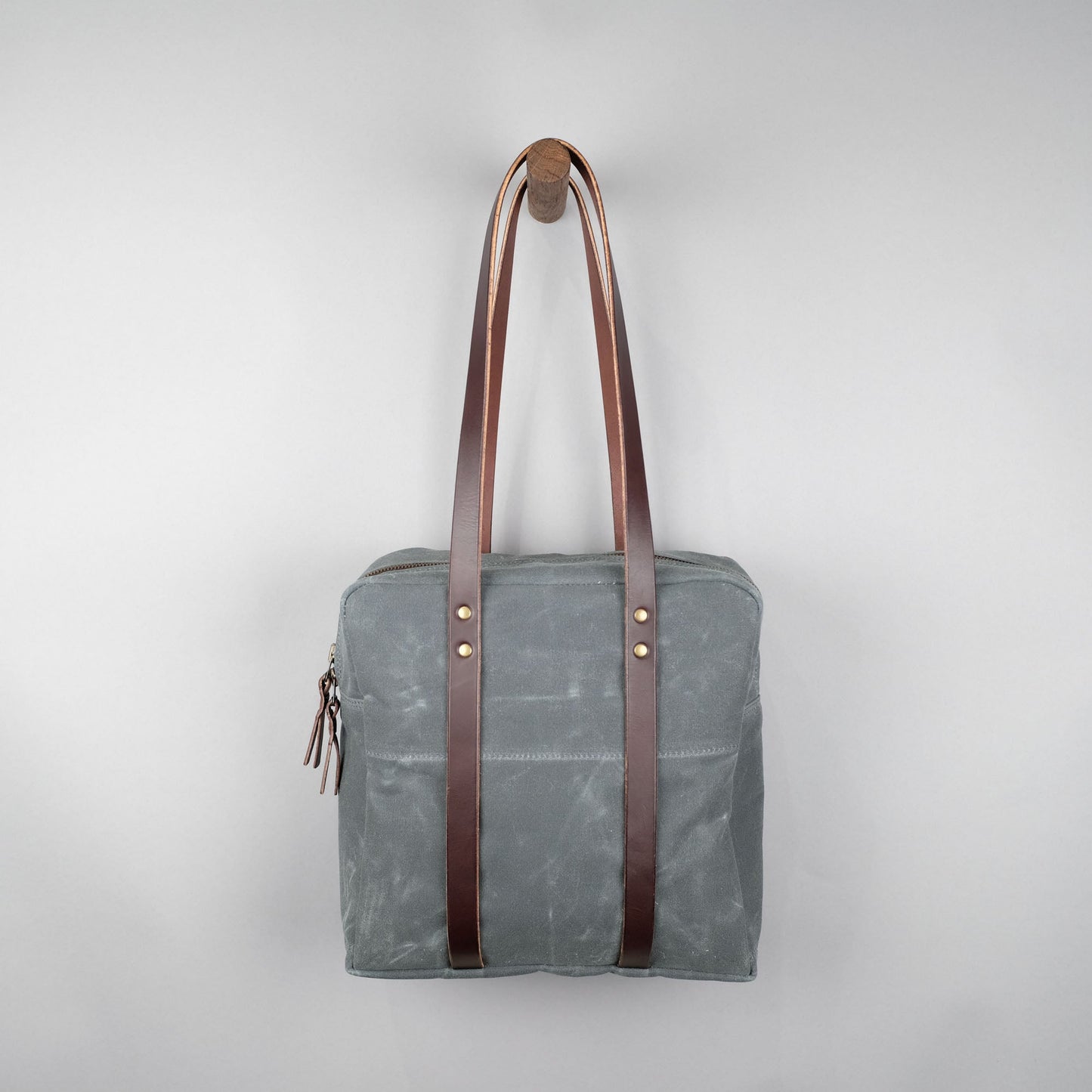 Franklin Zip Tote Bag in Charcoal