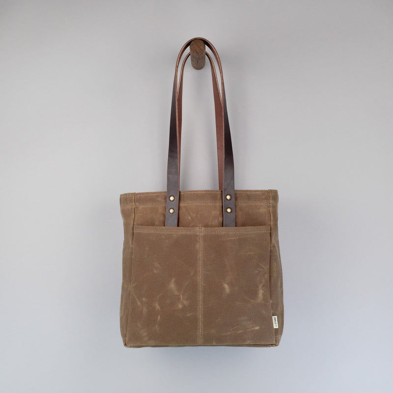 Franklin Tote Bag in Brush Brown-zoom-