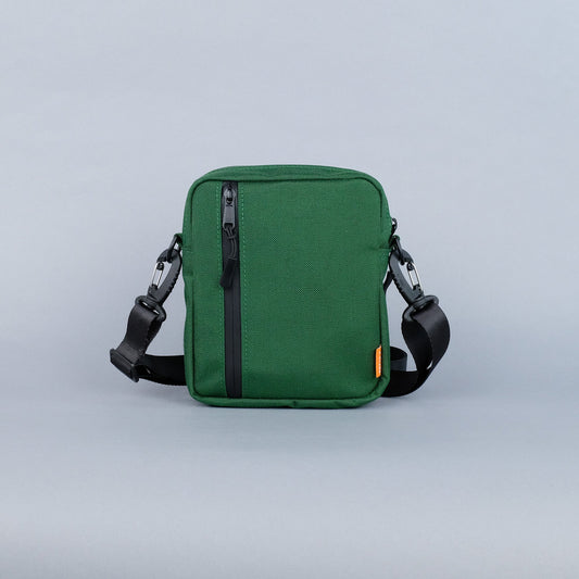Hobson Crossbody Bag in Forest + Black