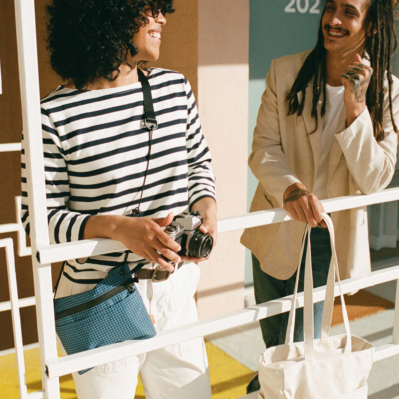 The Wayland Sacoche in Black-zoom-