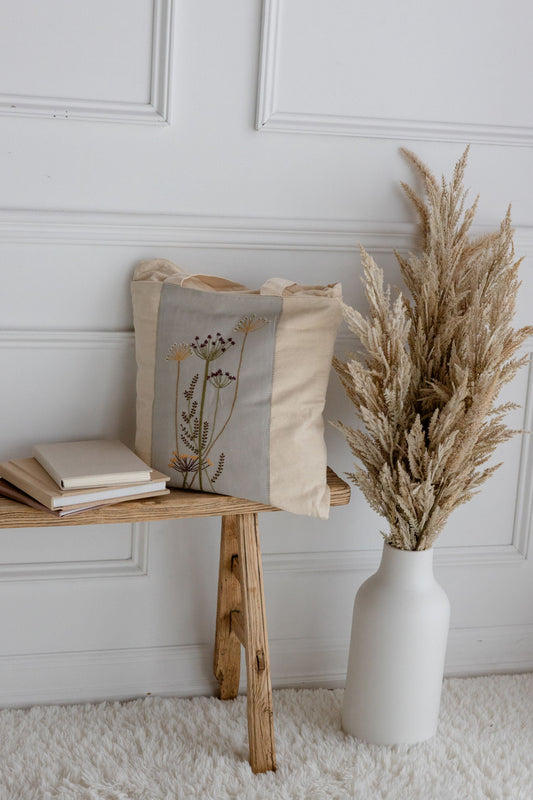 Meadow Queen Tote