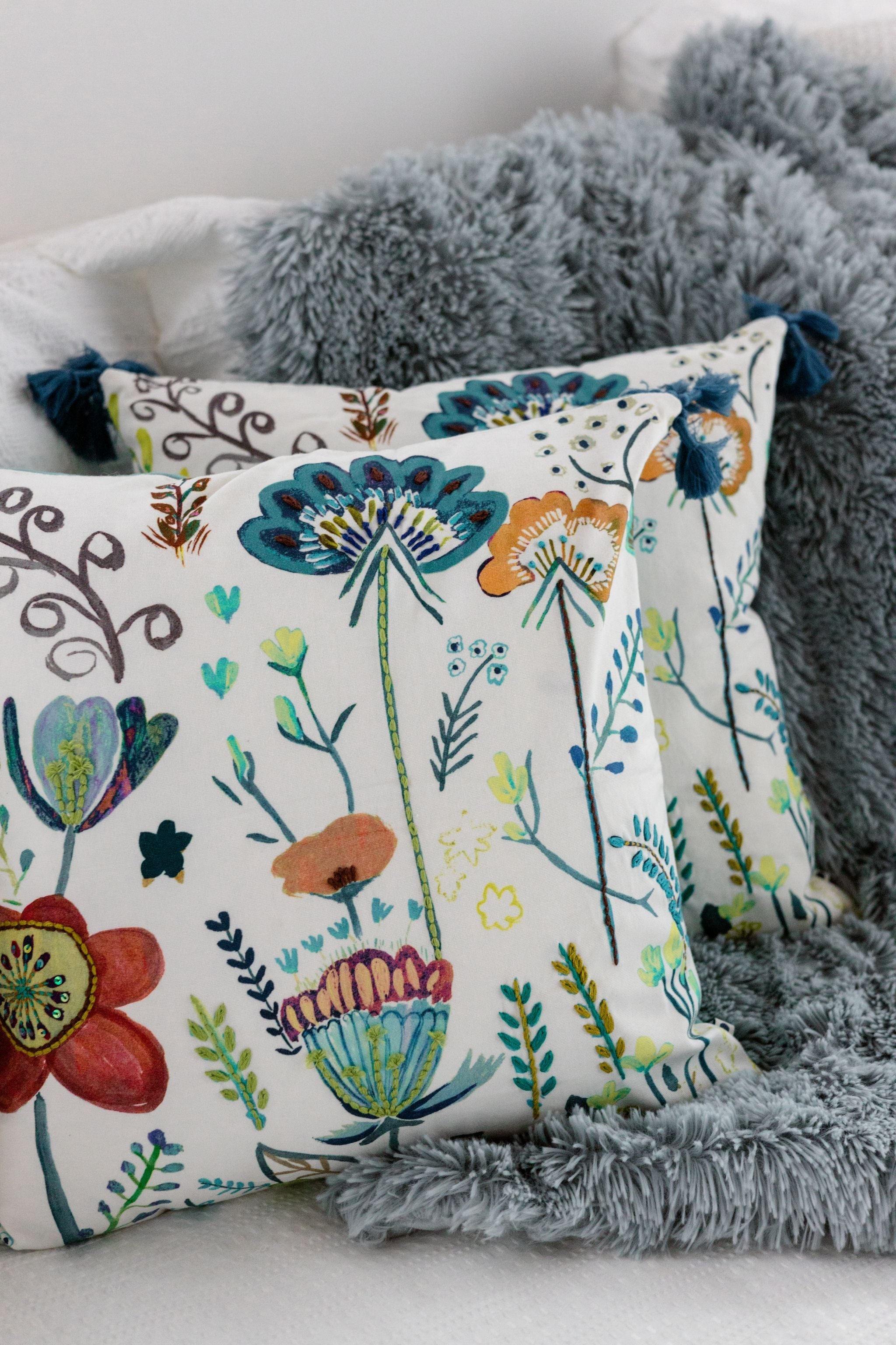 Blossom Meadow Cushion Cover-zoom-6