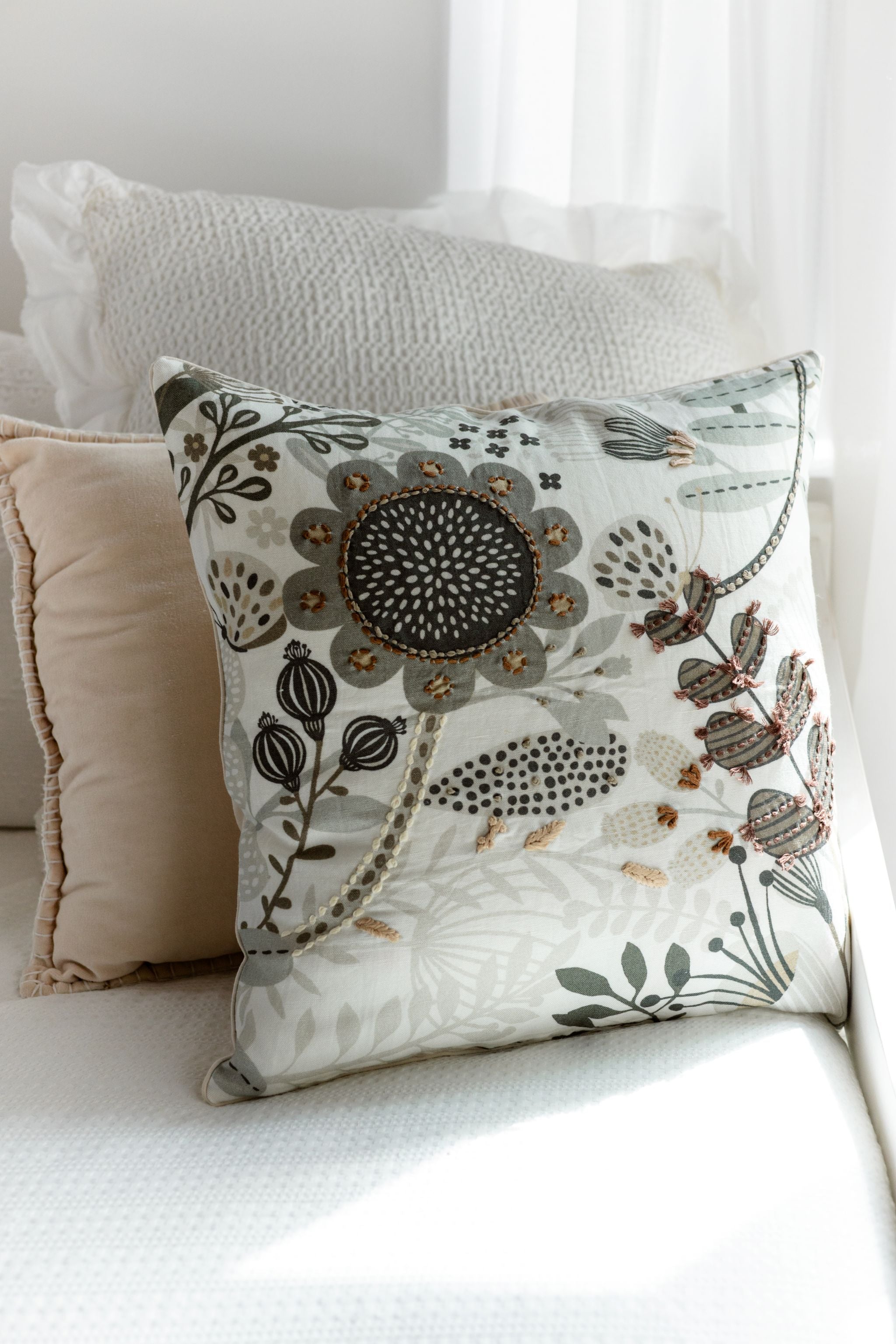 Wildflower Soul Cushion Cover-zoom-5