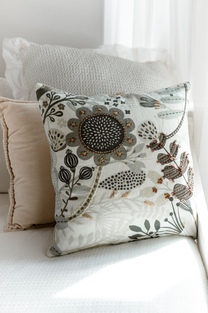 Wildflower Soul Cushion Cover-zoom-
