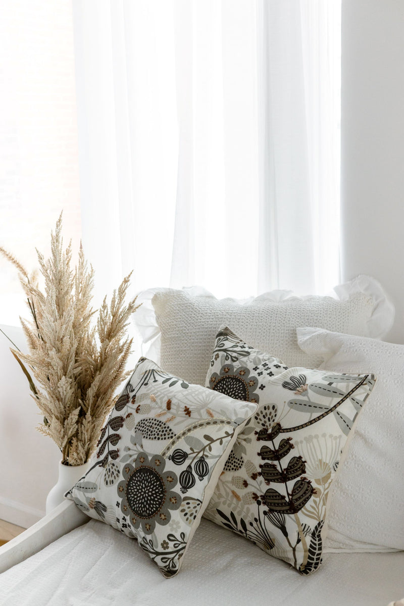 Wildflower Soul Cushion Cover-zoom-