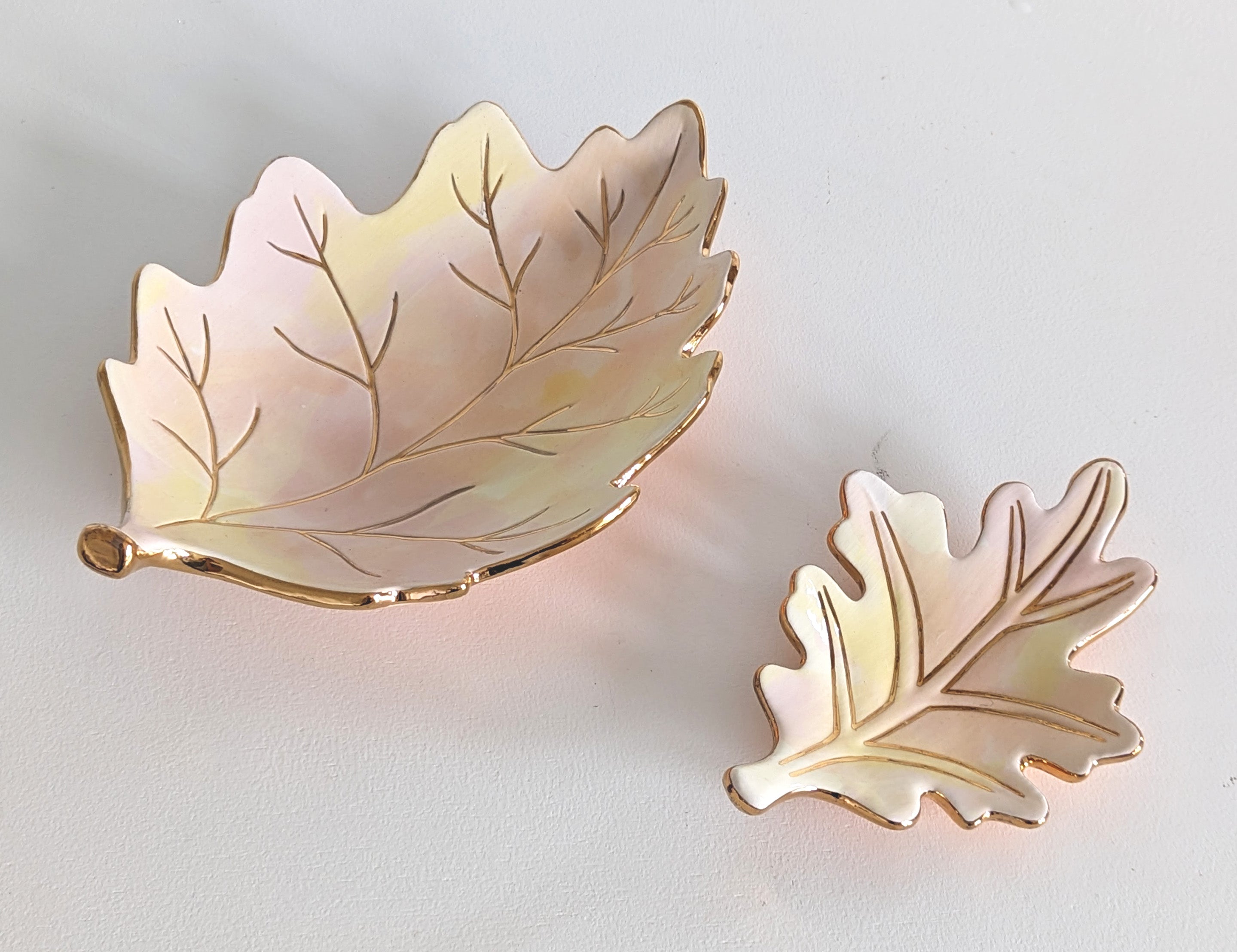 Watercolor Leaf Trays with 22K Gold Accents-zoom-10