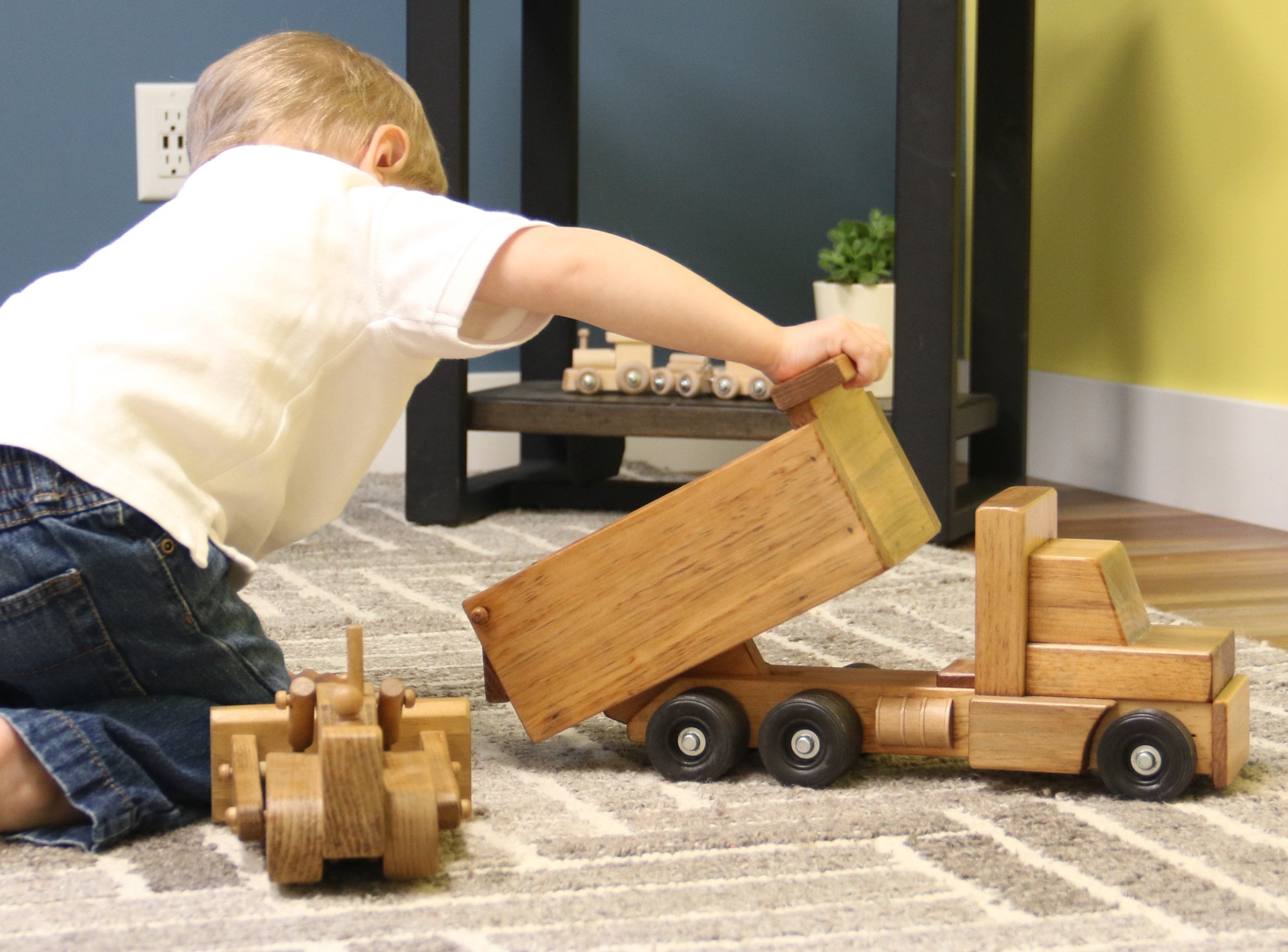 Amish-Made Wooden Dump Truck Toy-zoom-4