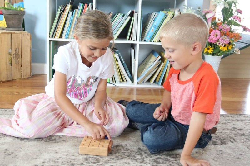 Wooden Marble Tic Tac Toe Game with Built-In Marble Storage-zoom-