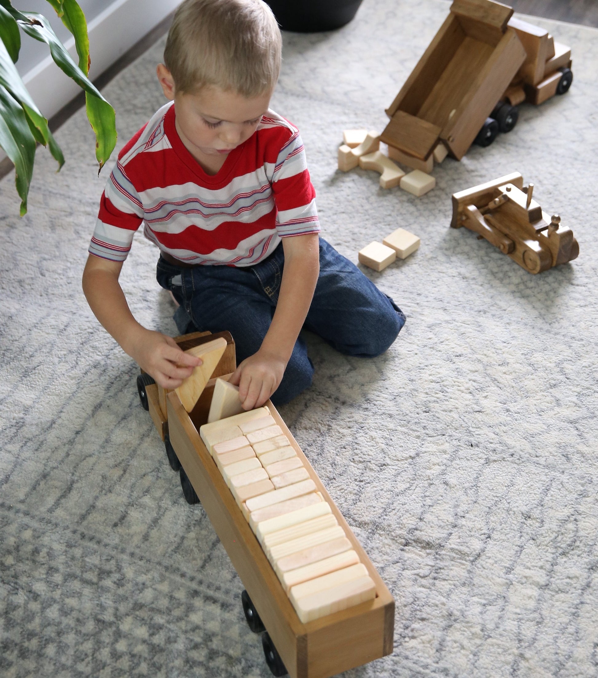 Wooden Semi Truck & Trailer Toy Set with 30 Blocks-3
