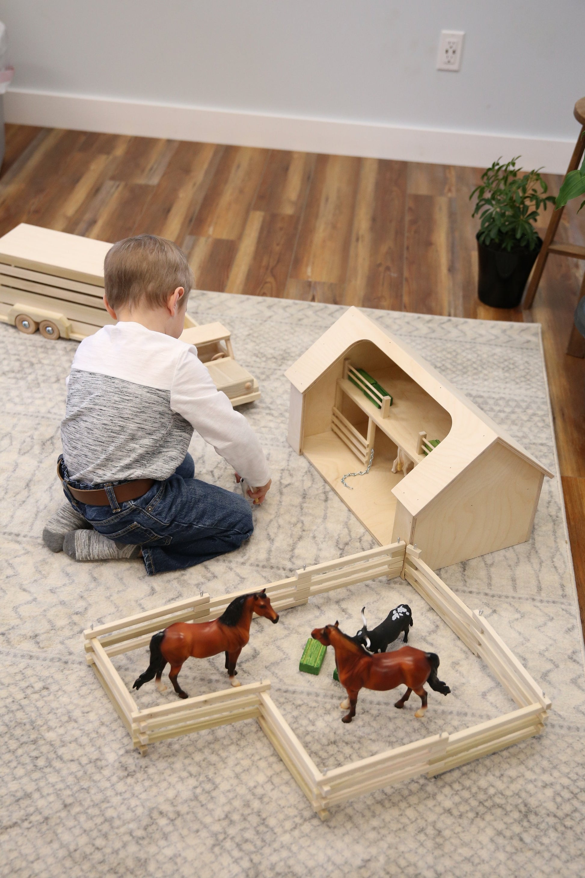 Amish Wooden Folding Corral Fence Toy – Unfinished-2