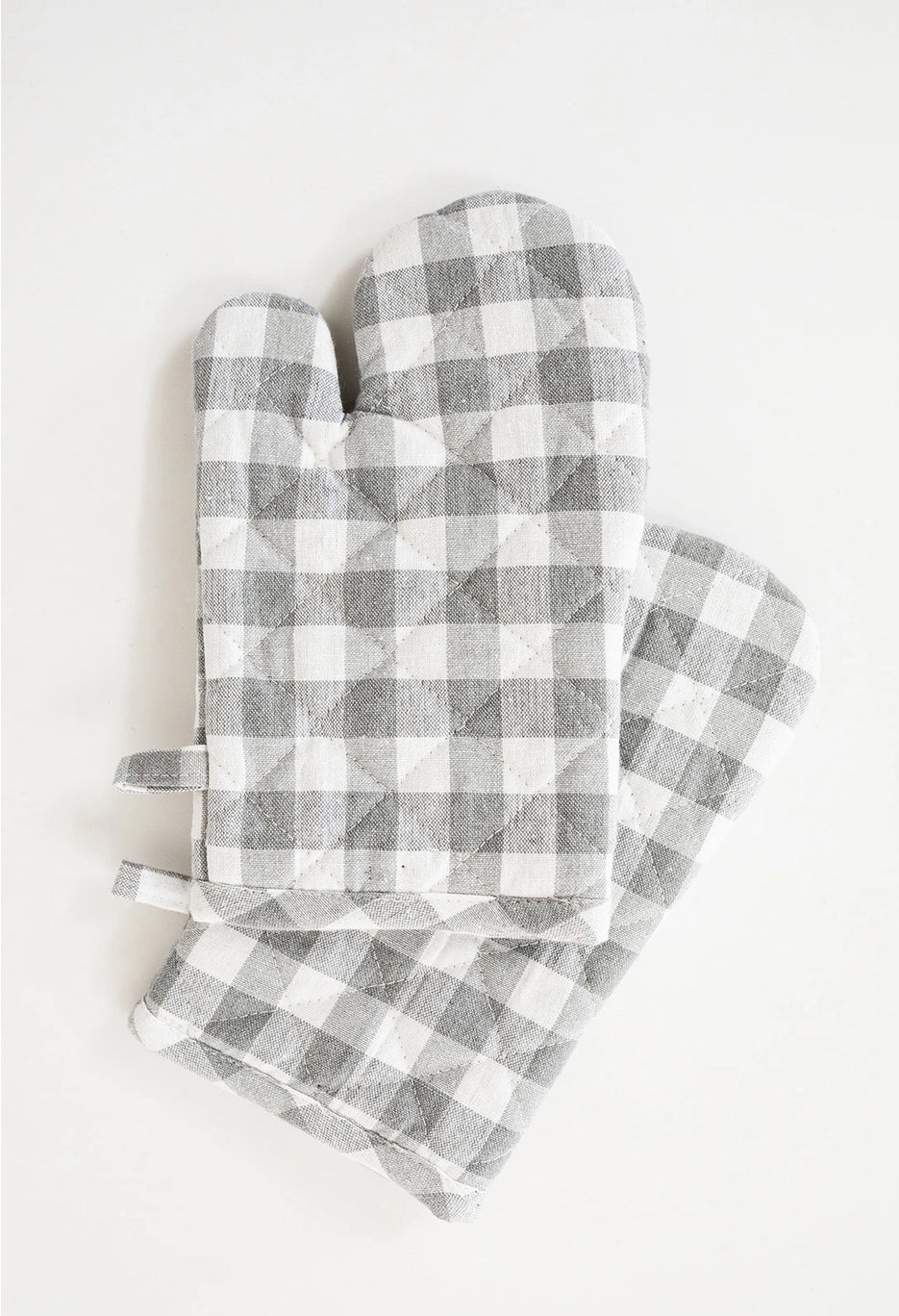 The Checkered Oven Mitts