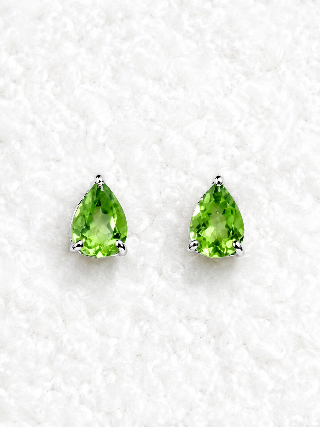 Teardrop Stud Earrings-10