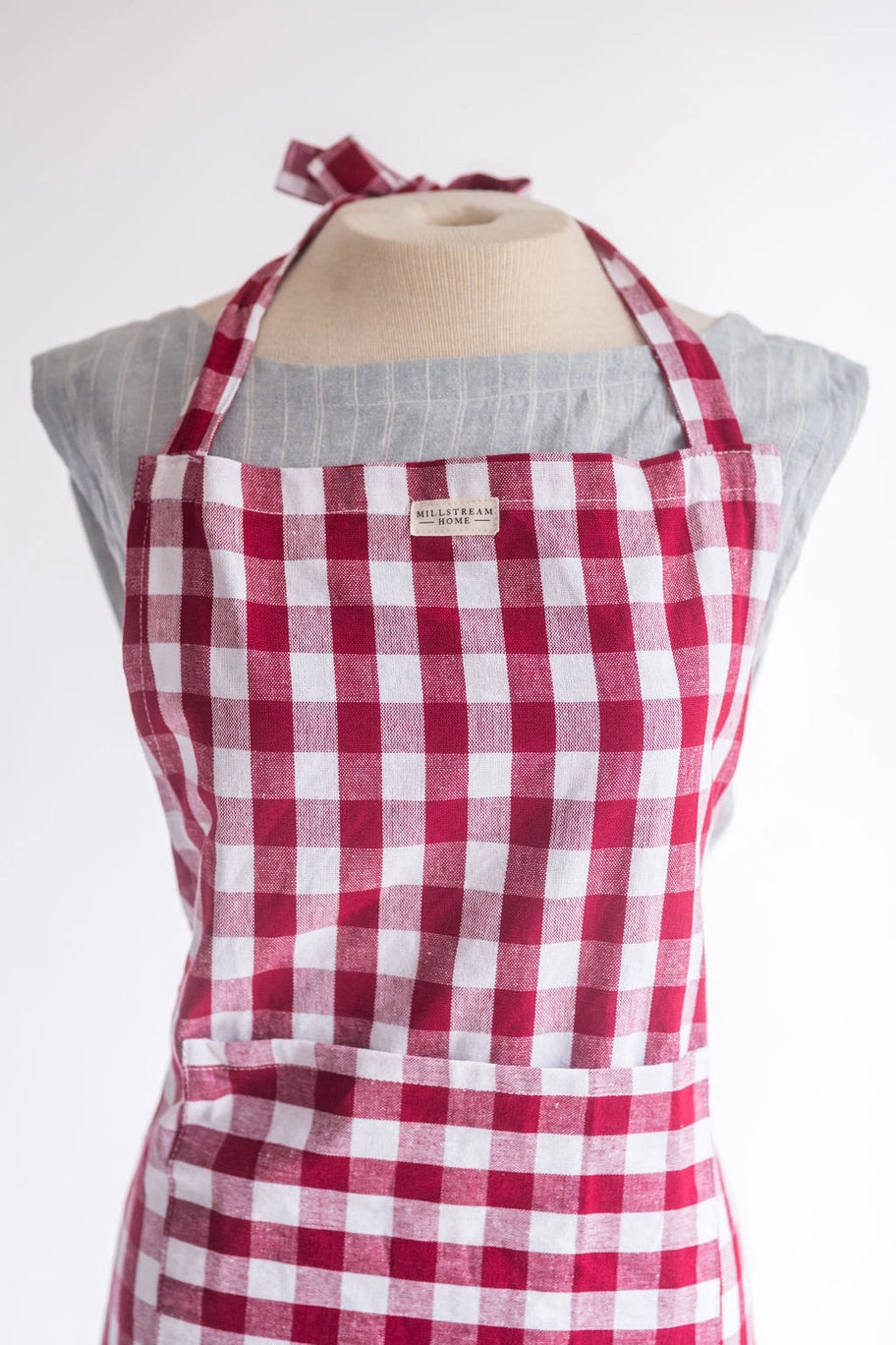 The Checkered Apron-zoom-1