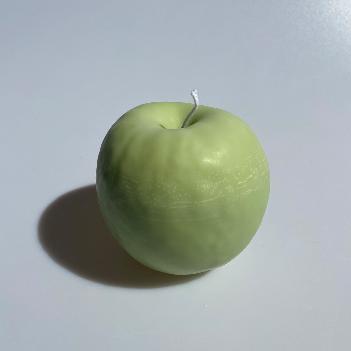 Apple Candle-zoom-10