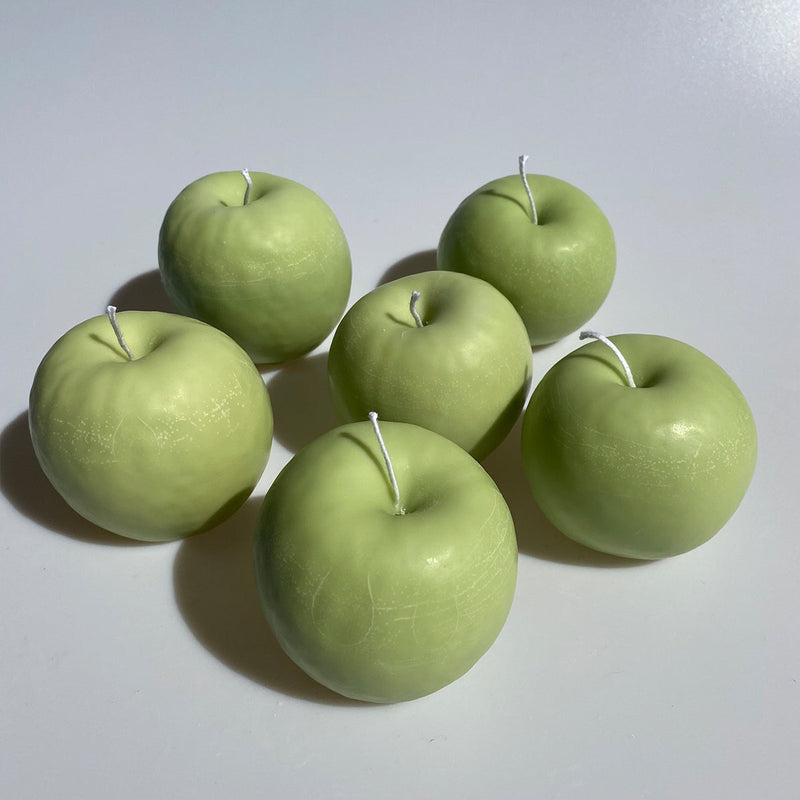 Apple Candle-zoom-