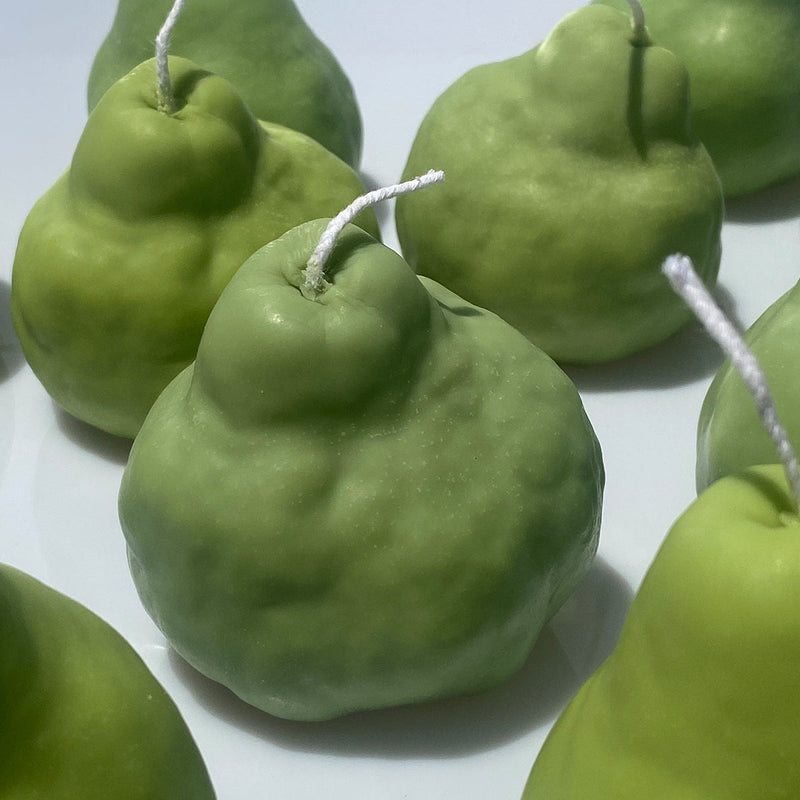 Pear Candle-zoom-