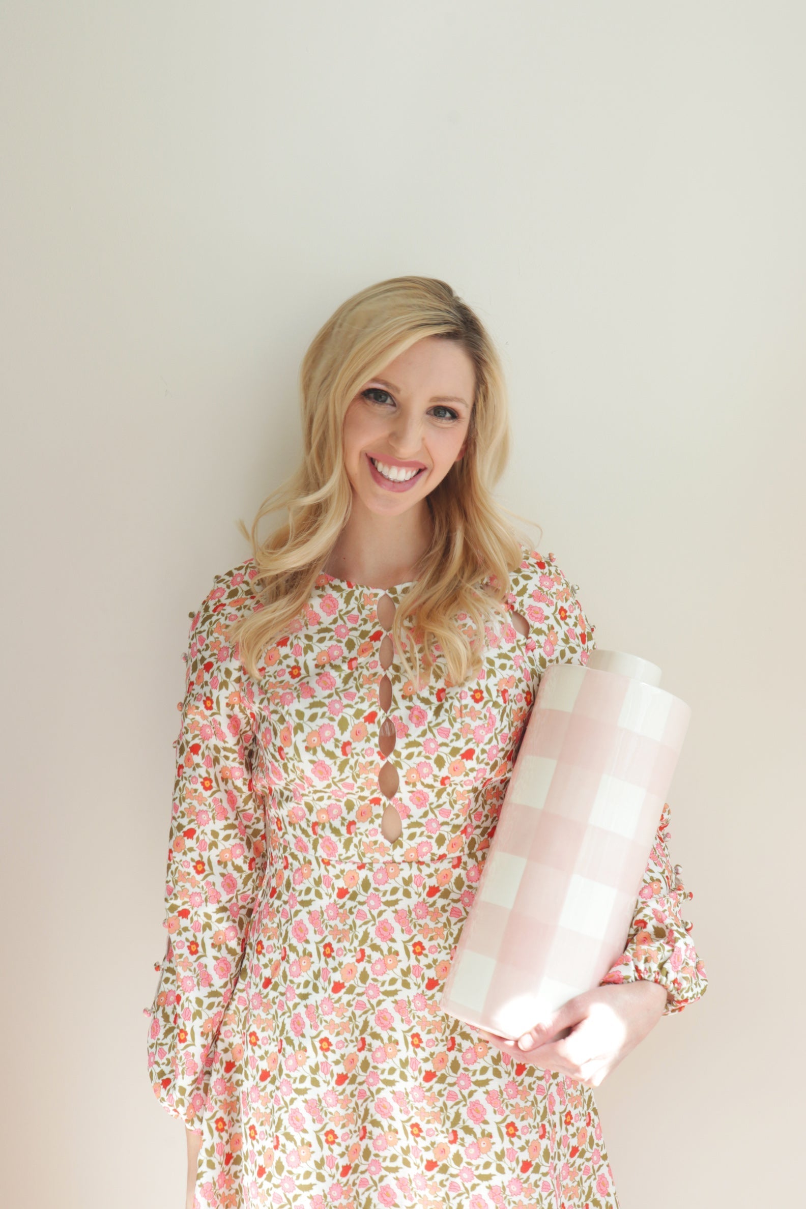 Blush Gingham Column Lamp