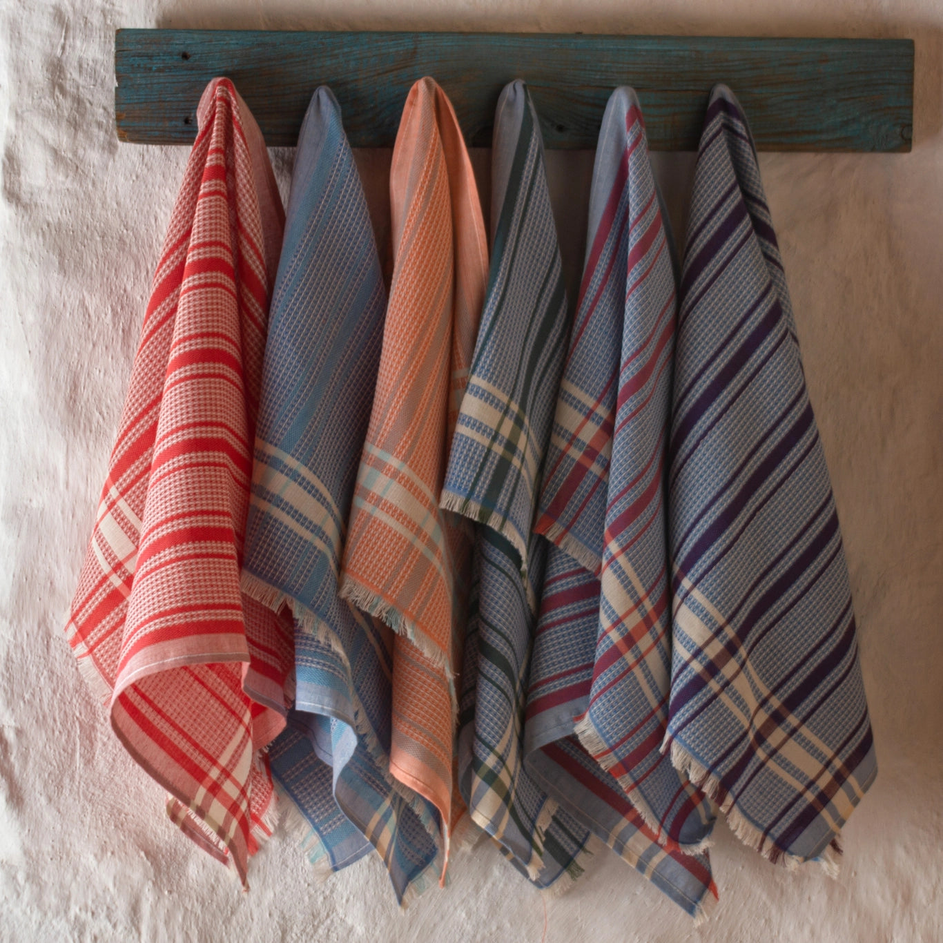 Checkered Cotton Tea Towel-zoom-1