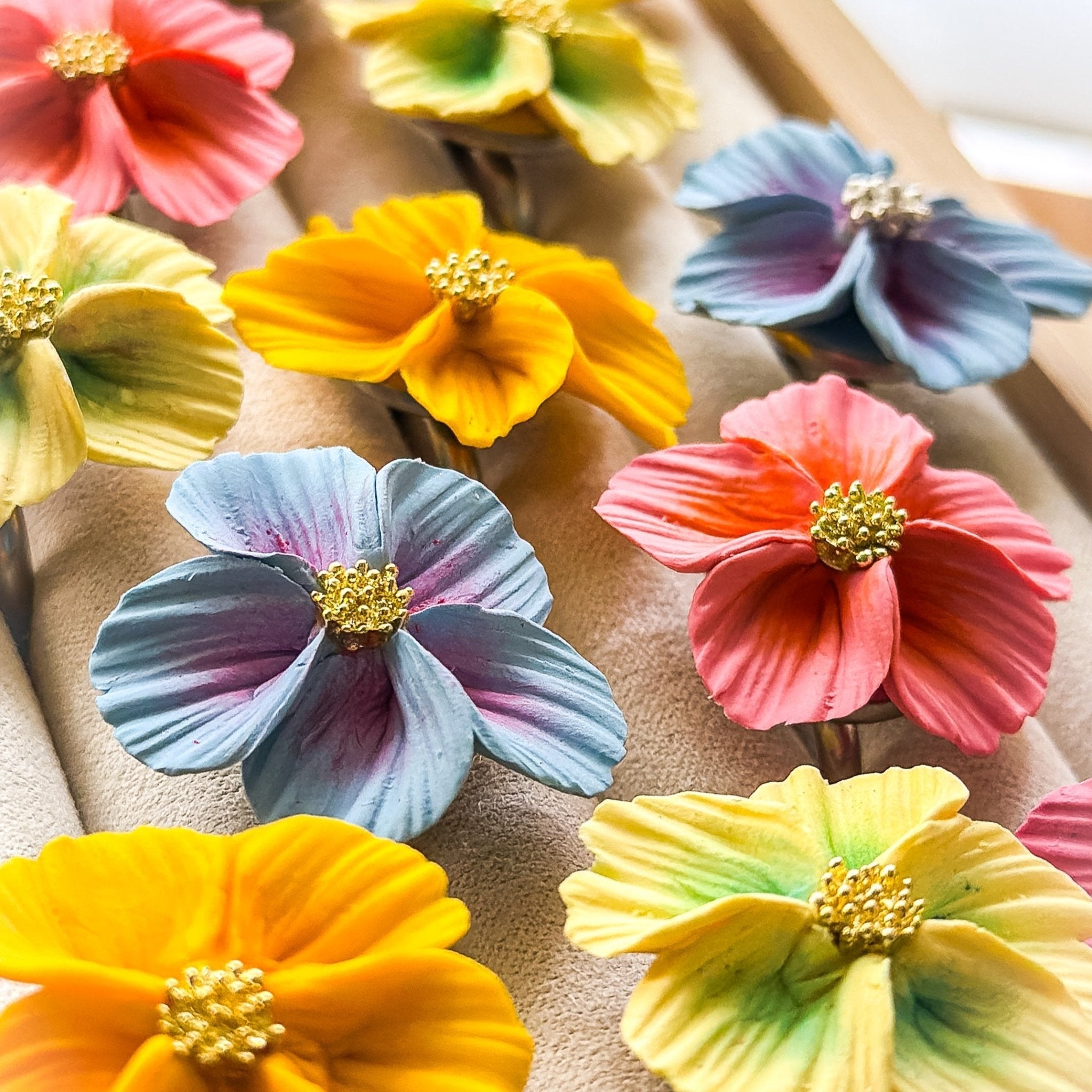 Isadora | Floral Adjustable Cocktail Ring-zoom-8