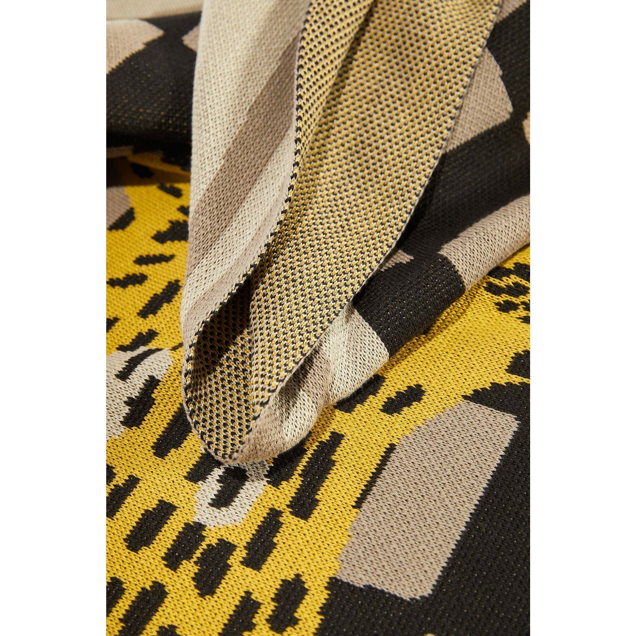 Three of Cats Throw Blanket-zoom-10