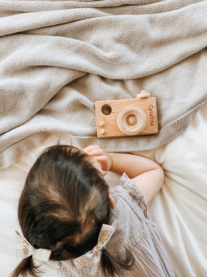 Wooden Toy Camera-zoom-