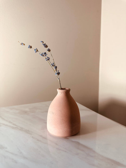 Bud Vase in Terracotta